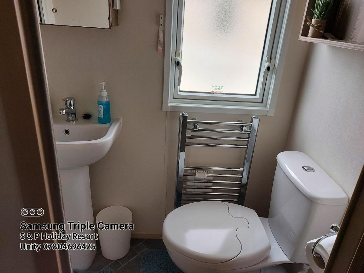 149 Holiday Resort Unity 3 Bedroom Passes Included บรีน ภายนอก รูปภาพ
