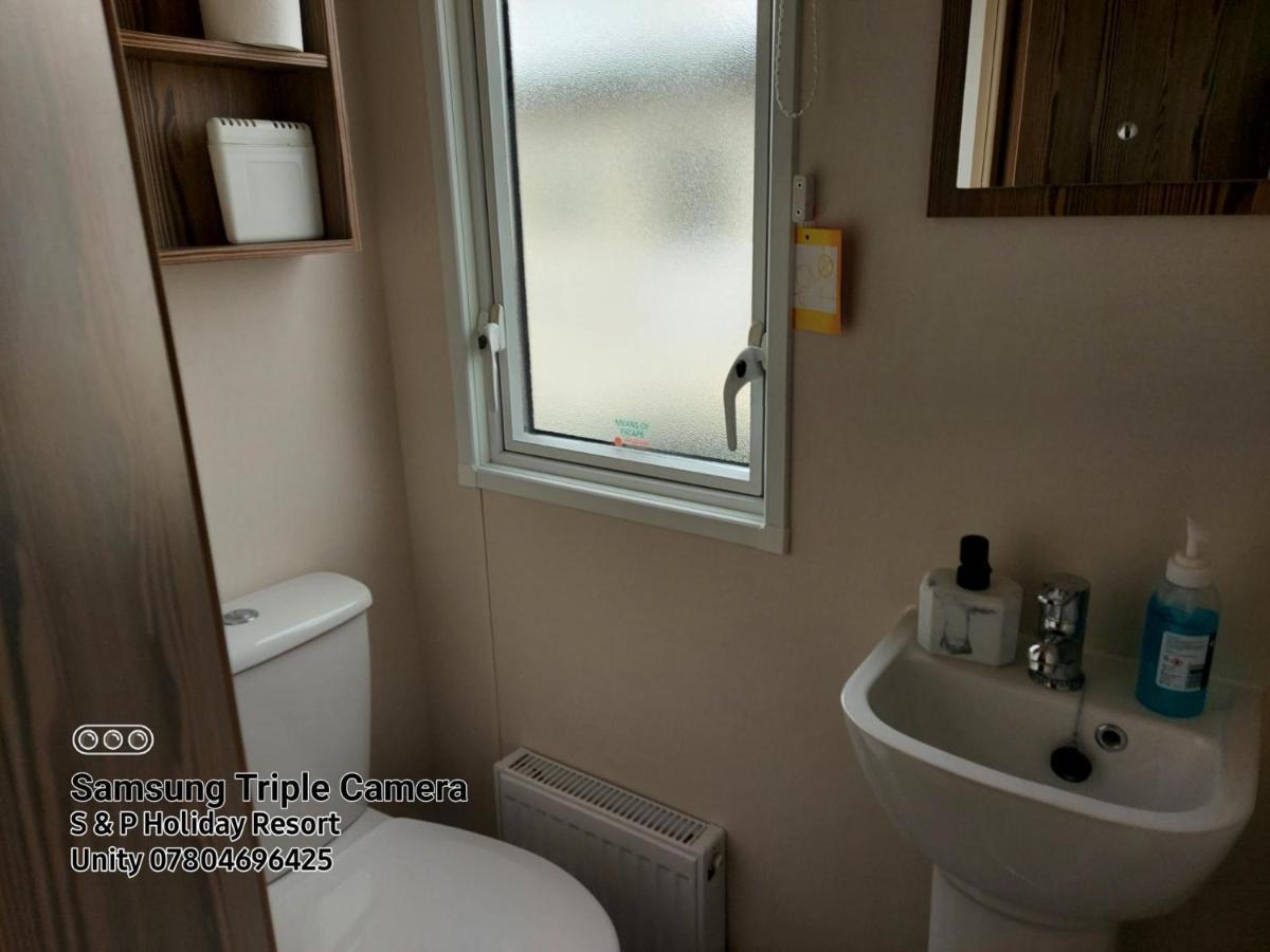 149 Holiday Resort Unity 3 Bedroom Passes Included บรีน ภายนอก รูปภาพ